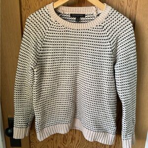 Banana Republic Sweater - Size S